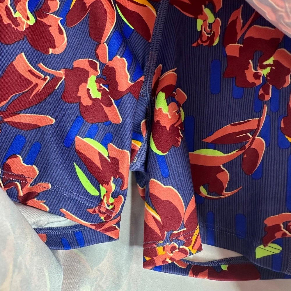 New Athleta Salutation Stash  16.5" Floral‎ Print Skort size XS Blue/Red - Picture 7 of 10